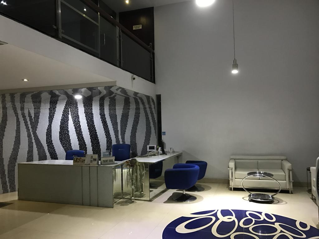 Contemporary Heights Hotel And Apartments Dhaka Extérieur photo